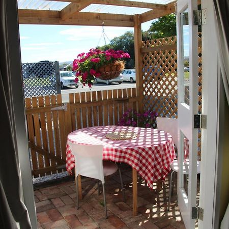 Laughing Fish Studio Apartment Mapua Exterior photo