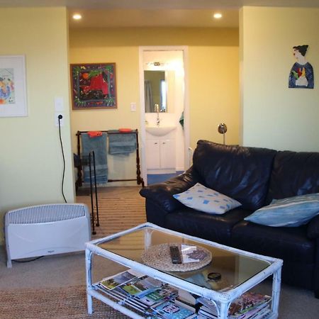 Laughing Fish Studio Apartment Mapua Exterior photo
